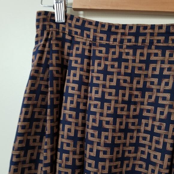 Vintage 80s Pendleton Navy & Gold Geometric Print Coordinating Blouse Skirt Set - Picture 10 of 11